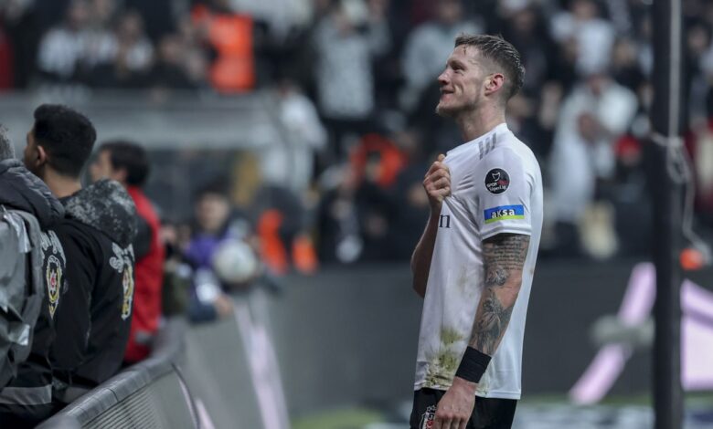 فوتر فيجورست - بشكتاش