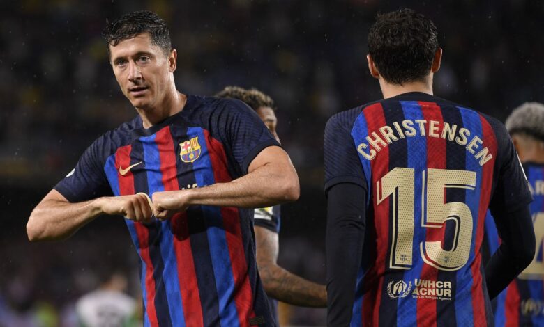 ليفاندوفسكي - برشلونة (المصدر:Gettyimages)