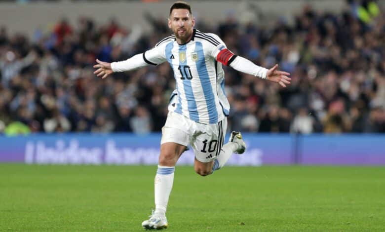ليونيل ميسي - الأرجنتين