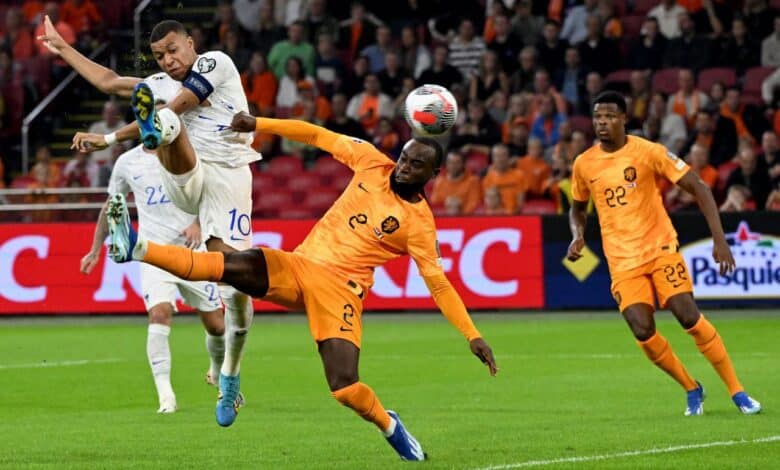 كيليان مبابي خلال مباراة هولندا ضد فرنسا (المصدر:Gettyimages)