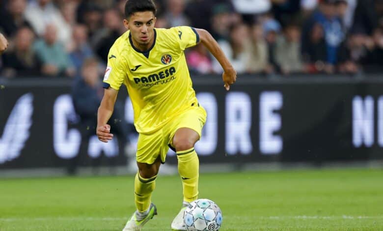 إلياس أخوماش - فياريال