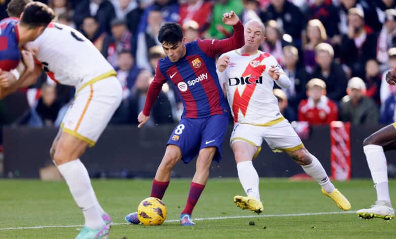 تاريخ مواجهات برشلونة ورايو فاييكانو