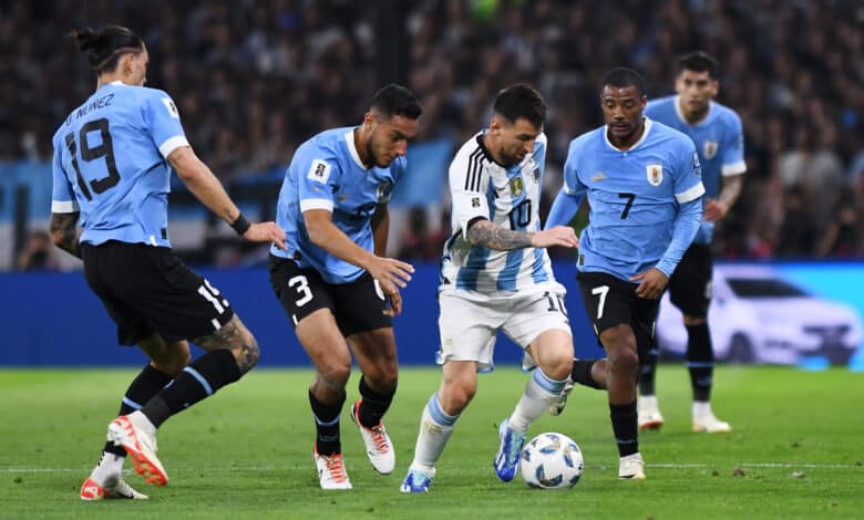 ليونيل ميسي - الأرجنتين ضد أوروجواي