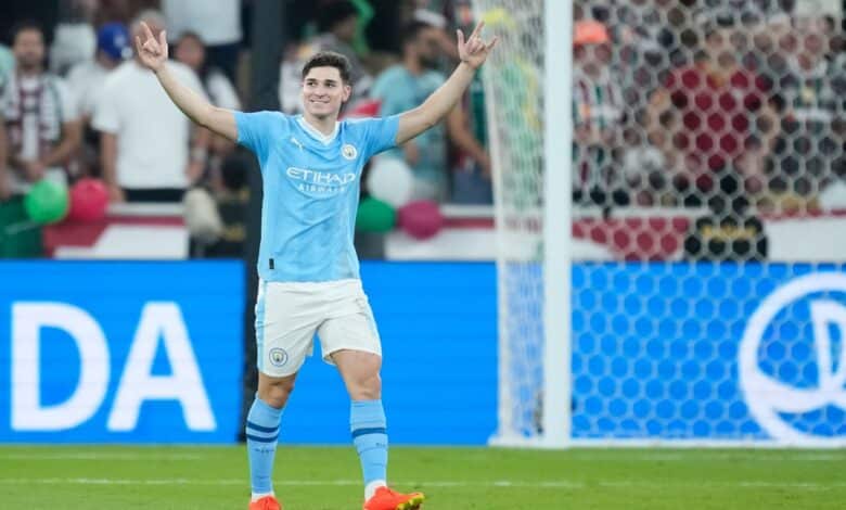 جوليان ألفاريز - مانشستر سيتي