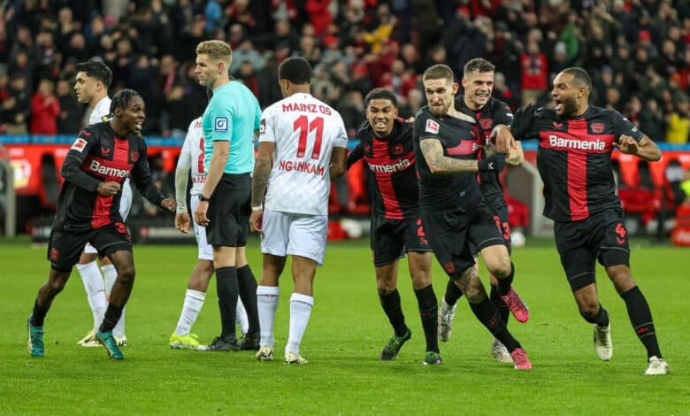 باير ليفركوزن ضد ماينز