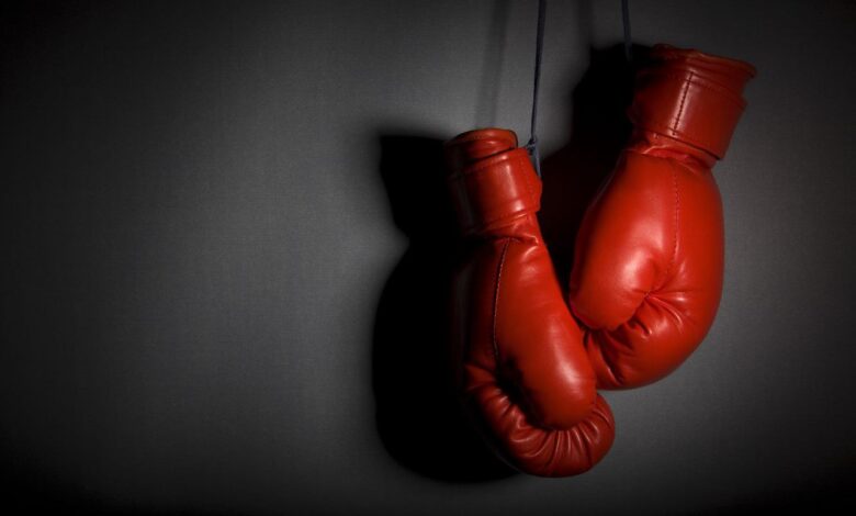 قفاز ملاكمة - ملاكم يوناني