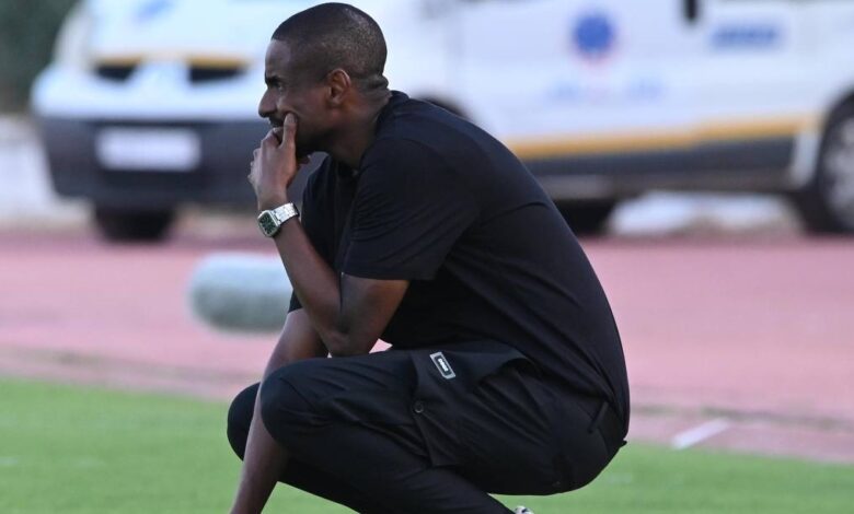 رولاني موكوينا