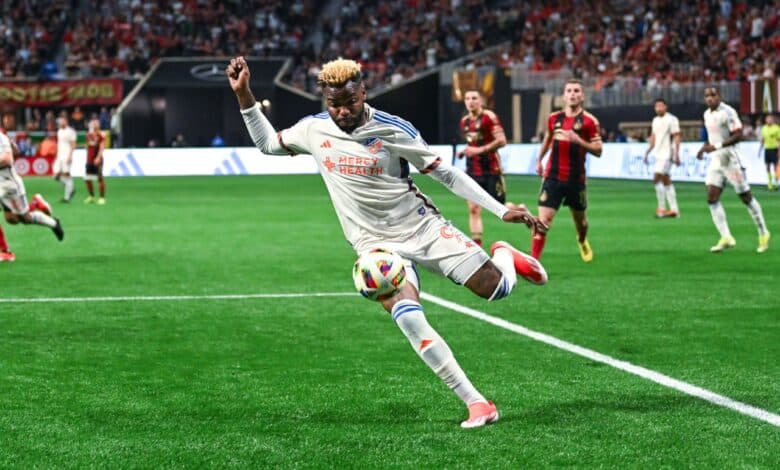 أرون بوبيندزا