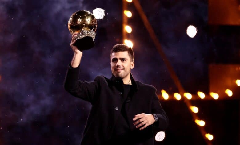 تكريم رودري بفوزه بالكرة الذهبية - (المصدر:Gettyimages)
