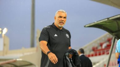 كوزمين مدرب الشارقة - المصدر: حساب الشارقة الرسمي