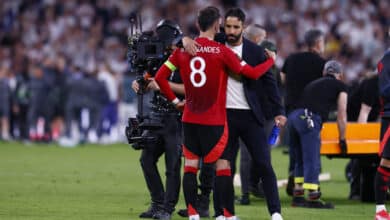 BILBAO, SPAIN - MAY 21: Ruben Amorim, head coach of Manchester United, hugs to Bruno Fernandes of Manchester United during the Final UEFA Europa League football match played between Tottenham Hotspur FC and Manchester United at San Mames stadium on May 21, 2025, in Bilbao, Vizcaya, Spain.