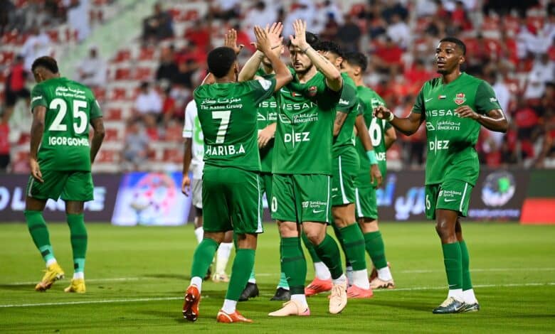 شباب الأهلي ضد دبا الحصن