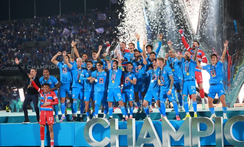 كروز أزول يتوج بدوري أبطال كونكاكاف