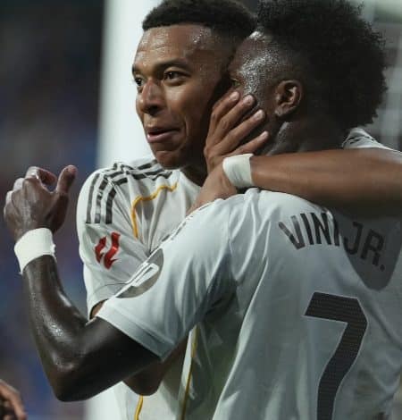 فينيسيوس جونيور - كيليان مبابي (المصدر: GettyImages)