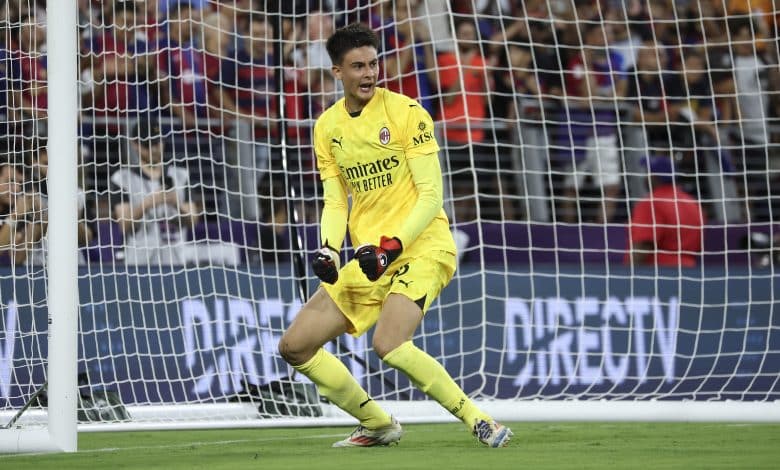 لورينزو تورياني - ميلان (المصدر:Gettyimages)