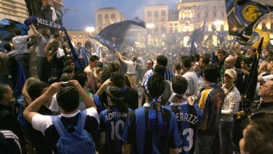 جماهير إنتر ميلان تحتفل بهبوط يوفنتوس - المصدر (Getty images)