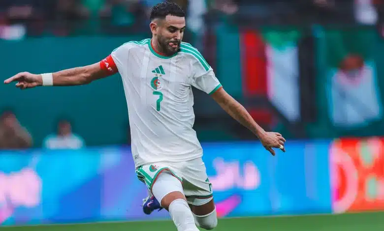 رياض محرز - منتخب الجزائر - أمم إفريقيا 2025 (تصوير: عمر الناصيري)