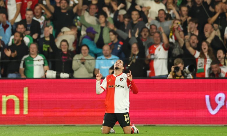 أنيس حاج موسى لاعب فينورد ومنتخب الجزائر.. (المصدر:Gettyimages)