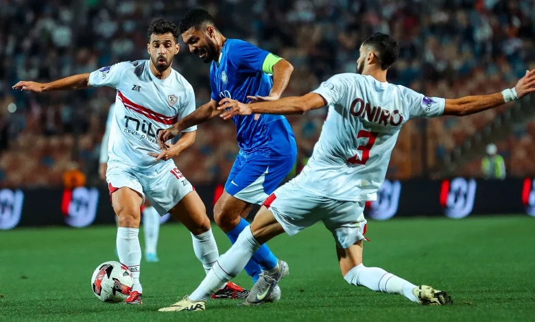 ما القناة الناقلة لمباراة الزمالك ضد سموحة وأين تشاهد الدوري المصري مجانًا؟ 