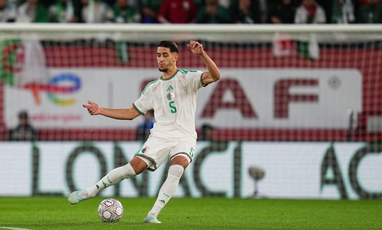 الجزائري زين الدين بلعيد مدافع شبيبة القبائل.. (المصدر:Gettyimages)