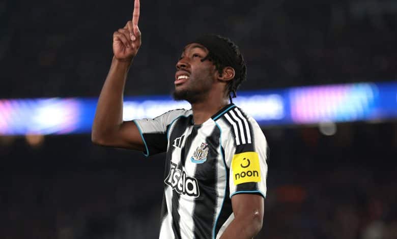 أنتوني إيلانجا - نيوكاسل يونايتد ضد برشلونة المصدر (Getty images)