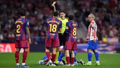 جيرارد مارتين من مباراة برشلونة ضد أتلتيكو مدريد.. (المصدر: Getty images)