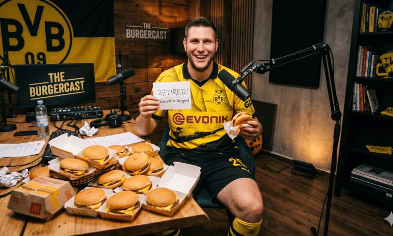 ظهر بـ16 شطيرة.. لاعب بوروسيا دورتموند يعتزل كرة القدم بسبب عشقه للبرجر! - المصدر: Gemini