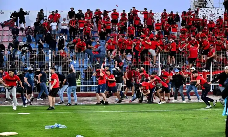 شغب جماهير اتحاد العاصمة