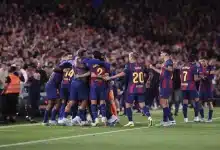 احتفالات برشلونة بالفوز على ريال مدريد - المصدر (Getty images)