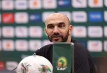 وليد الركراكي المرشح لتدريب باريس إف سي
