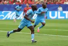 احتفال يوان ويسا ضد البرتغال