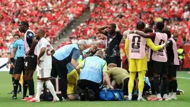 لحظة إصابة إسماعيل كونيه في مباراة قطر