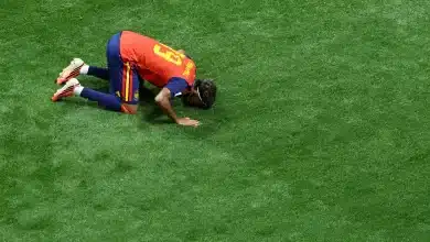 لامين يامال يسجد بعد هدفه ضد السعودية في كأس العالم - المصدر (Getty images)