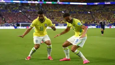 احتفال لوكاس باكيتا - ماتيوس كونيا