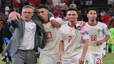 محمد وهبي مع لاعبو منتخب المغرب- المصدر (Getty images)