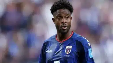ديني بورجيس لاعب الرأس الأخضر