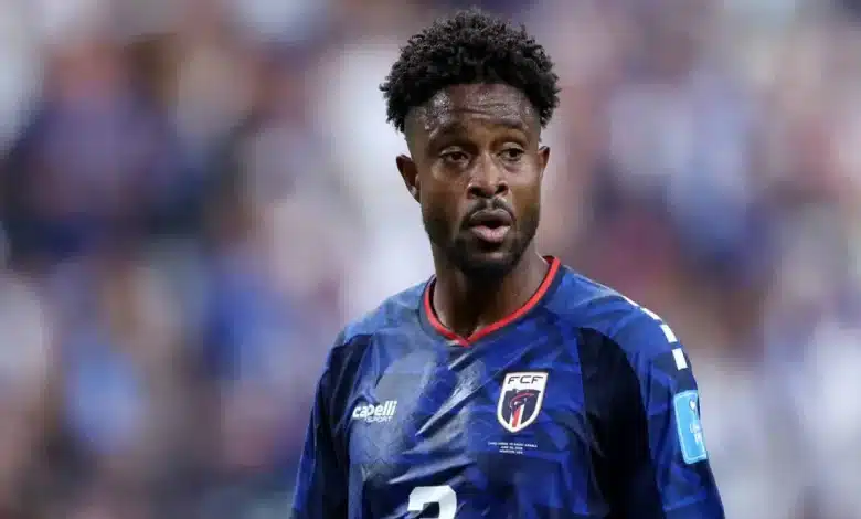 ديني بورجيس لاعب الرأس الأخضر