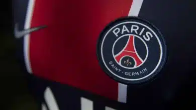 رسميًا.. باريس سان جيرمان يعلن التعاقد مع لوكاس ديني