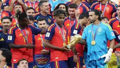 إيميريك لابورت صفقة برشلونة المحتملة خلال احتفالات إسبانيا بكأس العالم